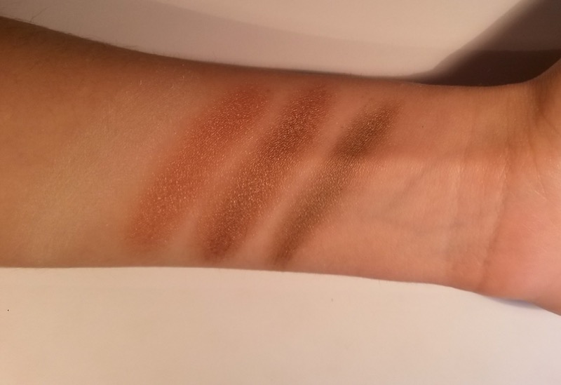 ClioMakeUp-recensione-makeup-revolution-wonder-palette-naked-chocolate-1_