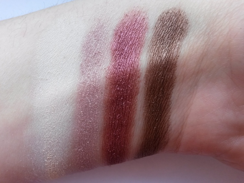 ClioMakeUp-recensione-zoeva-cocoa-blend-palette-swatch1