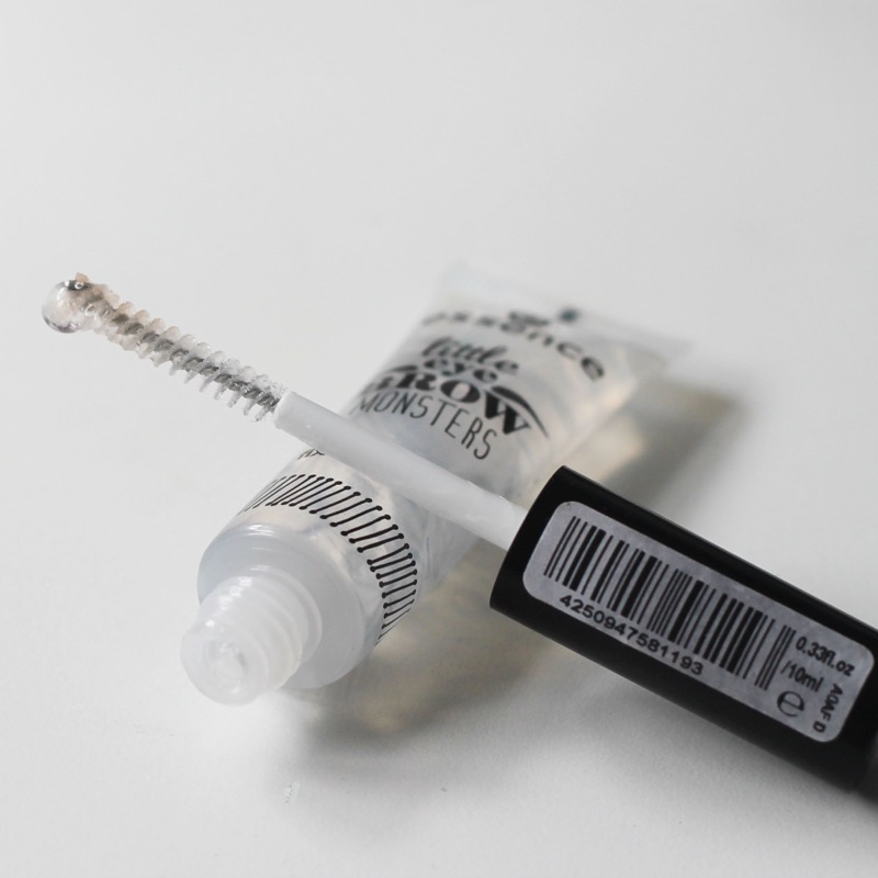 cliomakeup-mini-recensione-Eyebrow-Fixing-Gel-Essence-2