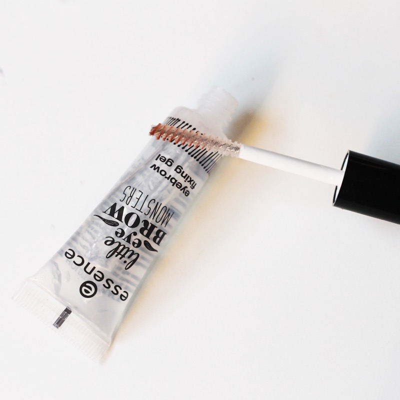 cliomakeup-mini-recensione-Eyebrow-Fixing-Gel-Essence-6