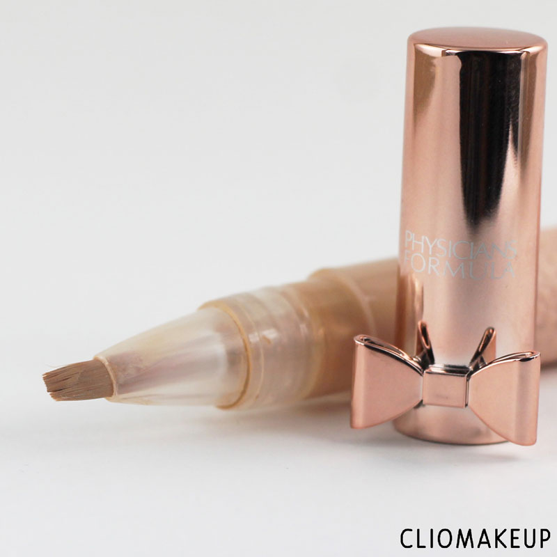 cliomakeup-recensione-touch-of-glow-concealer-physicians-formula-4