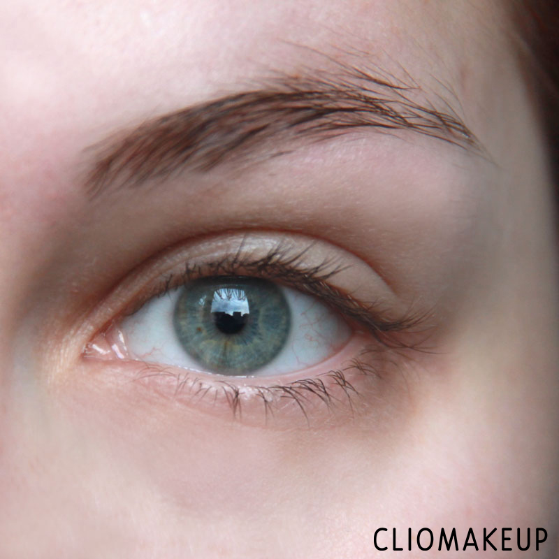 cliomakeup-recensione-mascara-sopracciglia-gimme-brow-benefit-8