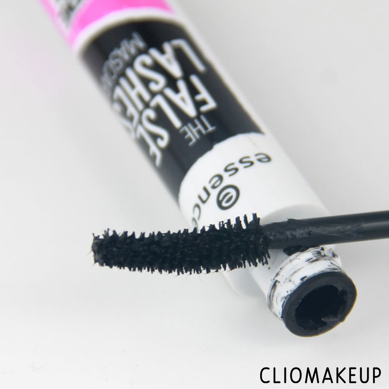 cliomakeup-recensione-the-false-lashes-mascara-essence-3