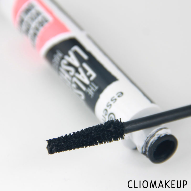 cliomakeup-recensione-the-false-lashes-mascara-essence-4