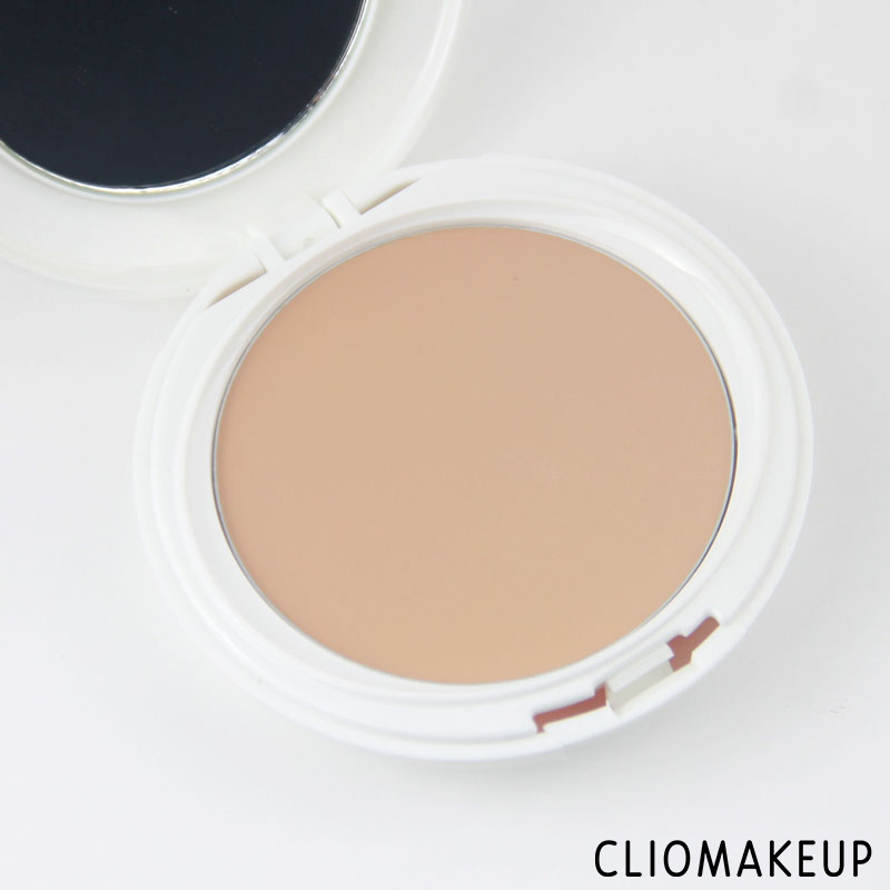 cliomakeup-recensione-get-picture-ready-compact-foundation-essence-4