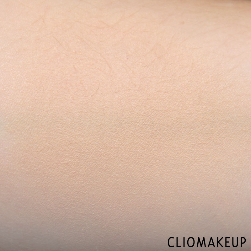cliomakeup-recensione-get-picture-ready-compact-foundation-essence-7