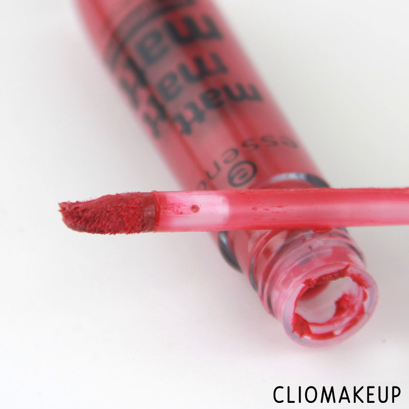 cliomakeup-recensione-lipgloss-matt-matt-matt-essence-3