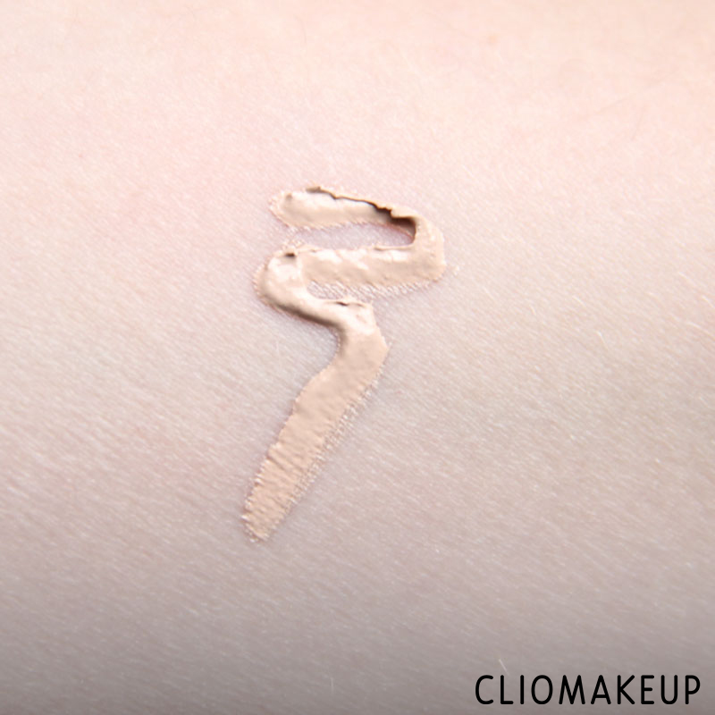 cliomakeup-recensione-correttore-gotcha-covered-concealer-nyx-5