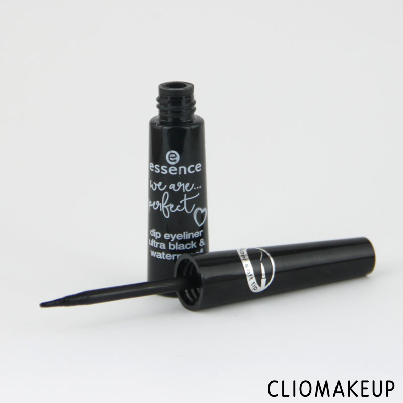 cliomakeup-recensione-we-are-perfect-waterproof-eyeliner-essence-2