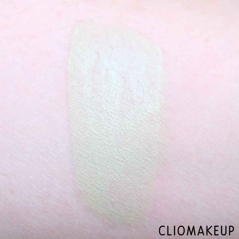 cliomakeup-recensione-colour-correcting-liquid-concealer-essence-5