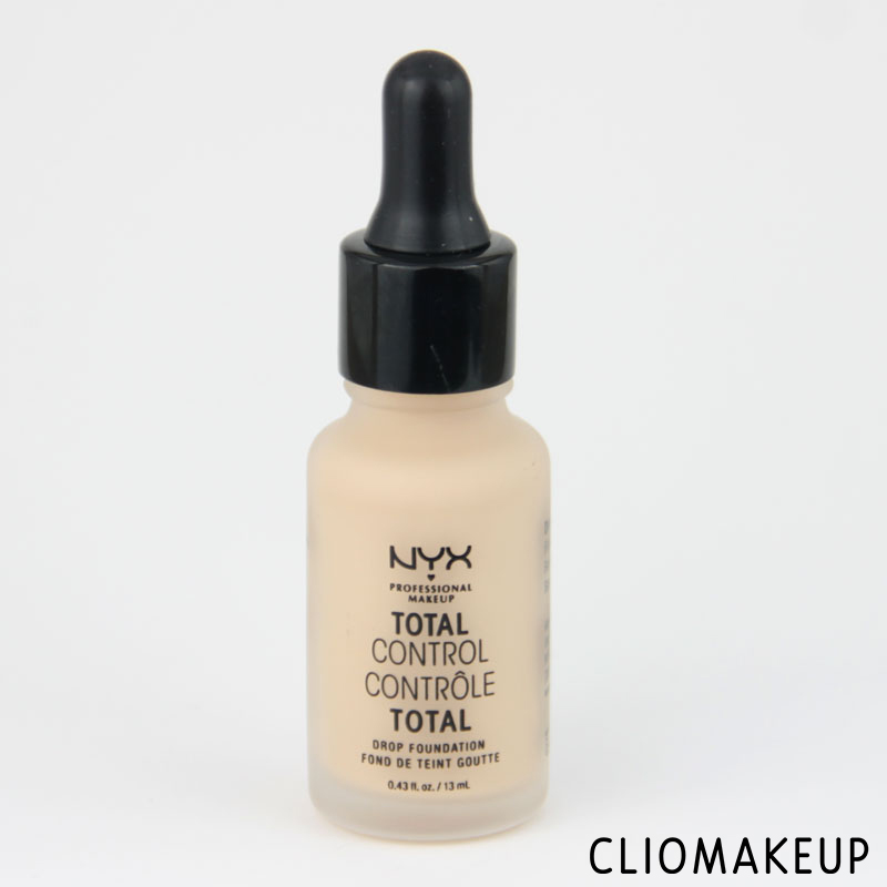 cliomakeup-recensione-fondotinta-total-control-nyx-1