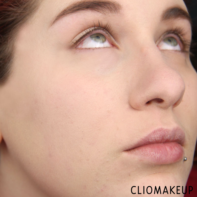 cliomakeup-recensione-fondotinta-total-control-nyx-16