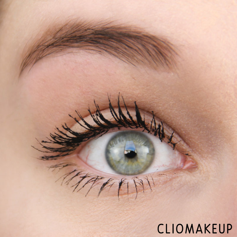 cliomakeup-recensione-lash-princess-sculpted-volume-mascara-essence-13