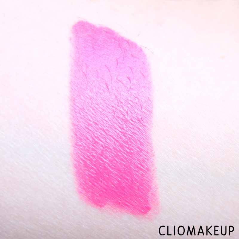 cliomakeup-recensione-balsamo-labbra-baby-lips-color-balm-crayon-maybelline-5