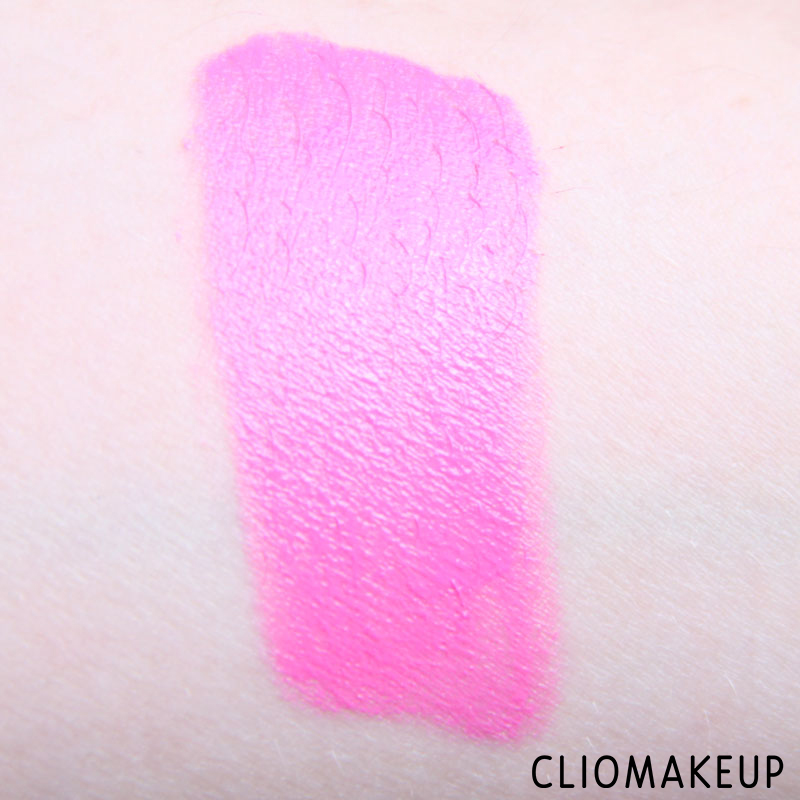 cliomakeup-recensione-balsamo-labbra-baby-lips-color-balm-crayon-maybelline-7