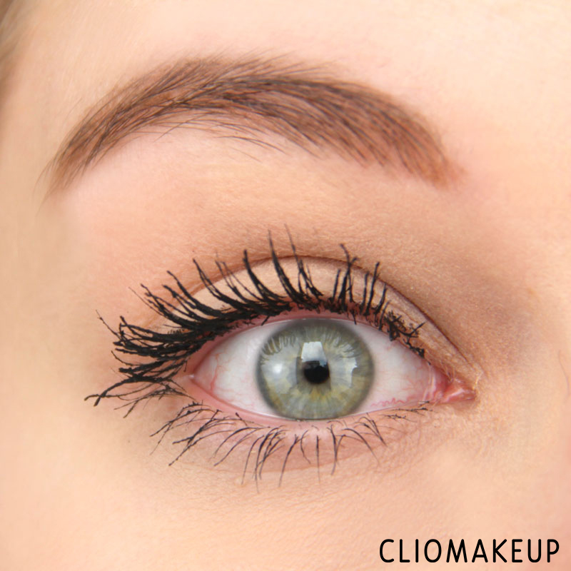 cliomakeup-recensione-mascara-miss-baby-roll-mega-volume-loreal-paris-12