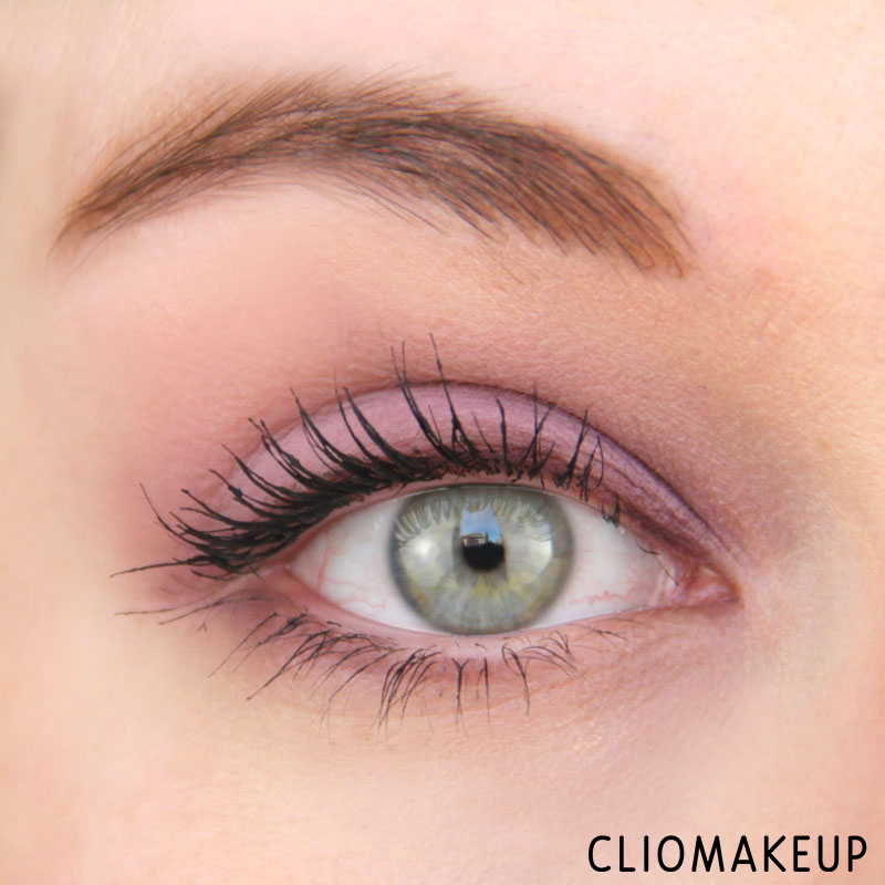 cliomakeup-recensione-mascara-miss-baby-roll-mega-volume-loreal-paris-14