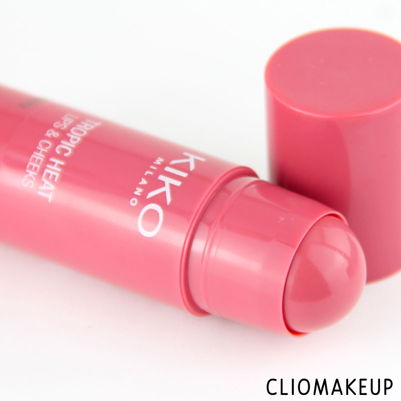 cliomakeup-recensione-tropic-heat-lips-and-cheeks-kiko-4