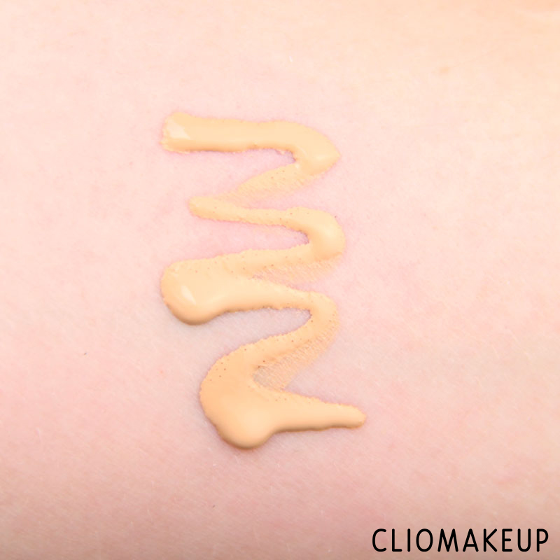 cliomakeup-recensione-fondotinta-glam-beige-foundation-loreal-paris-6