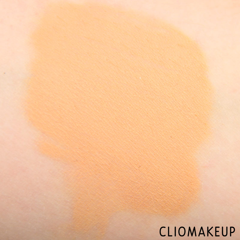 cliomakeup-recensione-fondotinta-glam-beige-foundation-loreal-paris-8