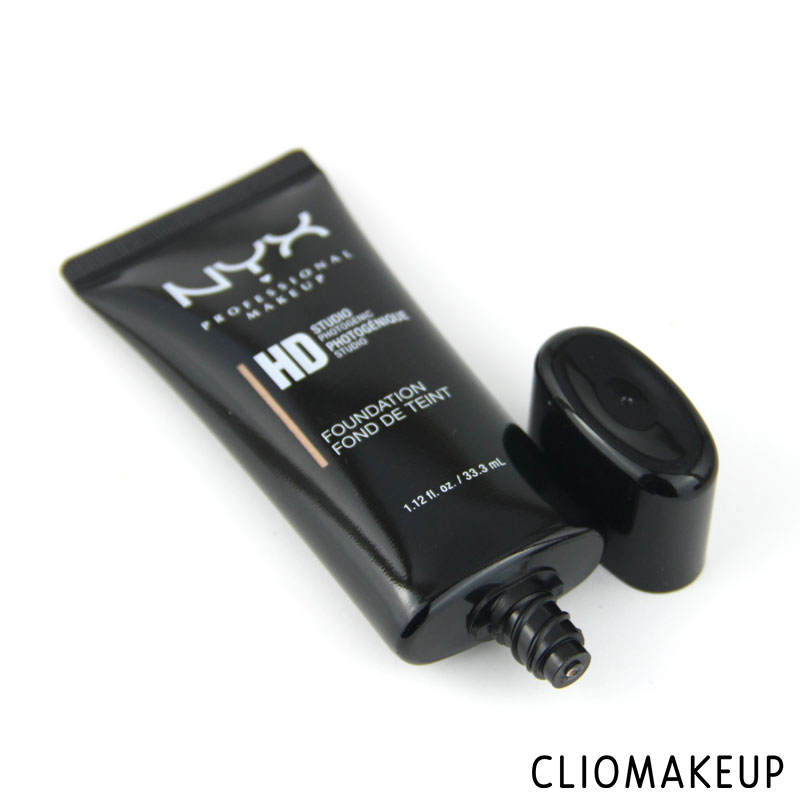 cliomakeup-recensione-fondotinta-high-definition-foundation-nyx-4
