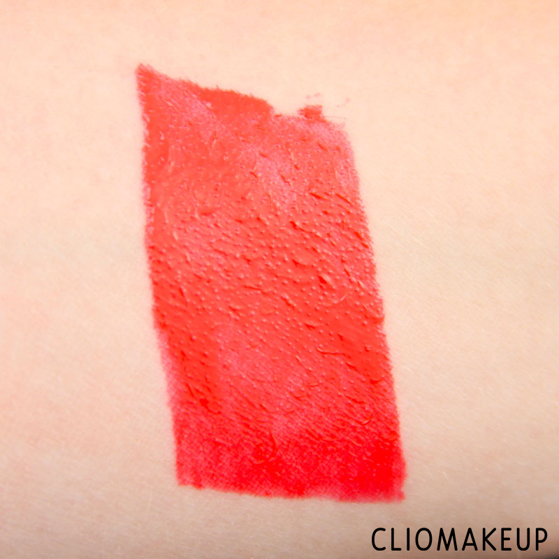 cliomakeup-recensione-gloss-vivid-hot-lacquer-maybelline-9