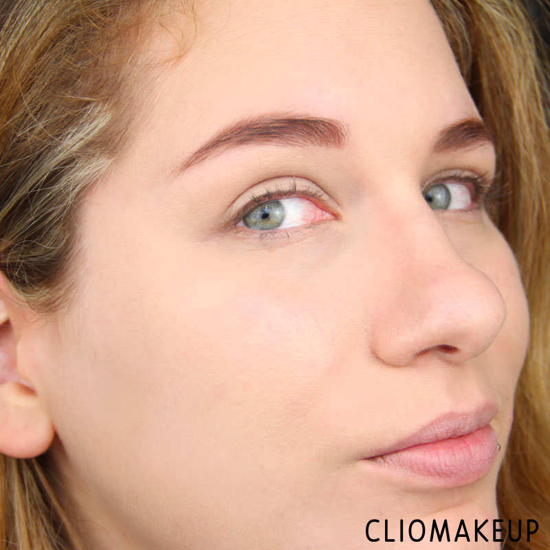 cliomakeup-recensione-fresh-and-fit-awake-make-up-foundation-essence-13