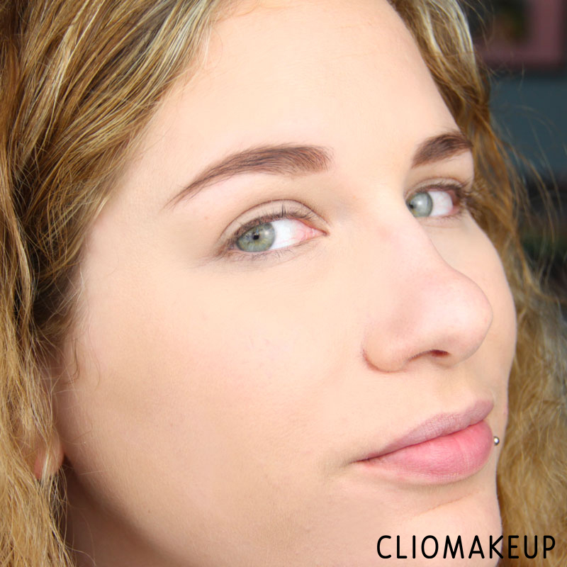 cliomakeup-recensione-fresh-and-fit-awake-make-up-foundation-essence-15