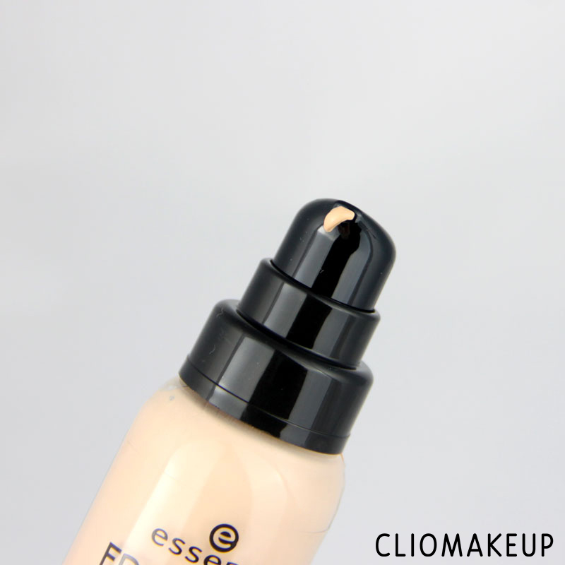 cliomakeup-recensione-fresh-and-fit-awake-make-up-foundation-essence-5