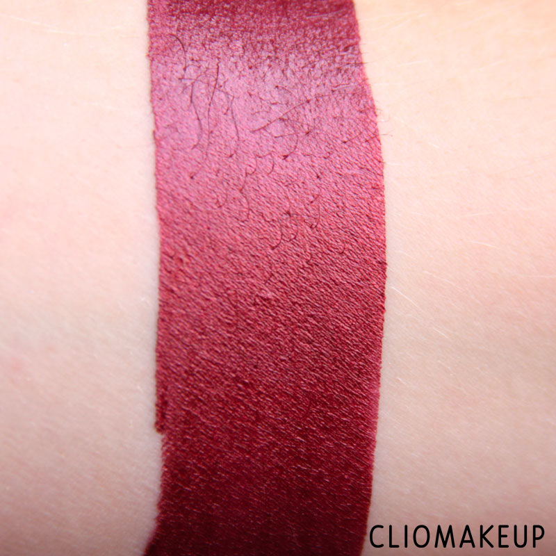 cliomakeup-recensione-rossetti-liquidi-liquid-suede-metallic-matte-nyx-6