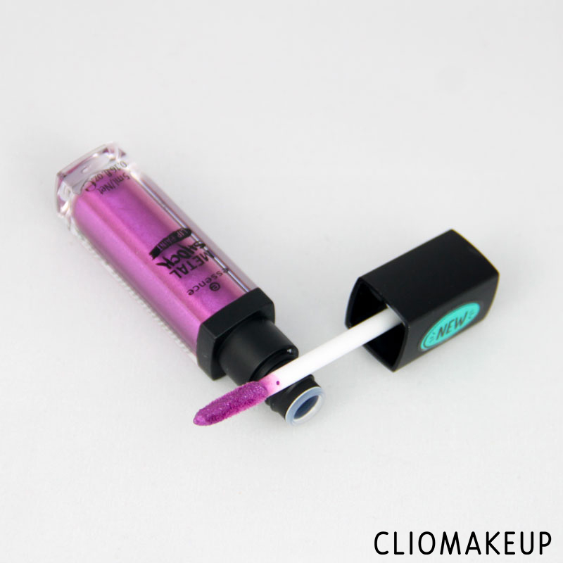 cliomakeup-recensione-rossetti-metal-shock-lip-paint-essence-4