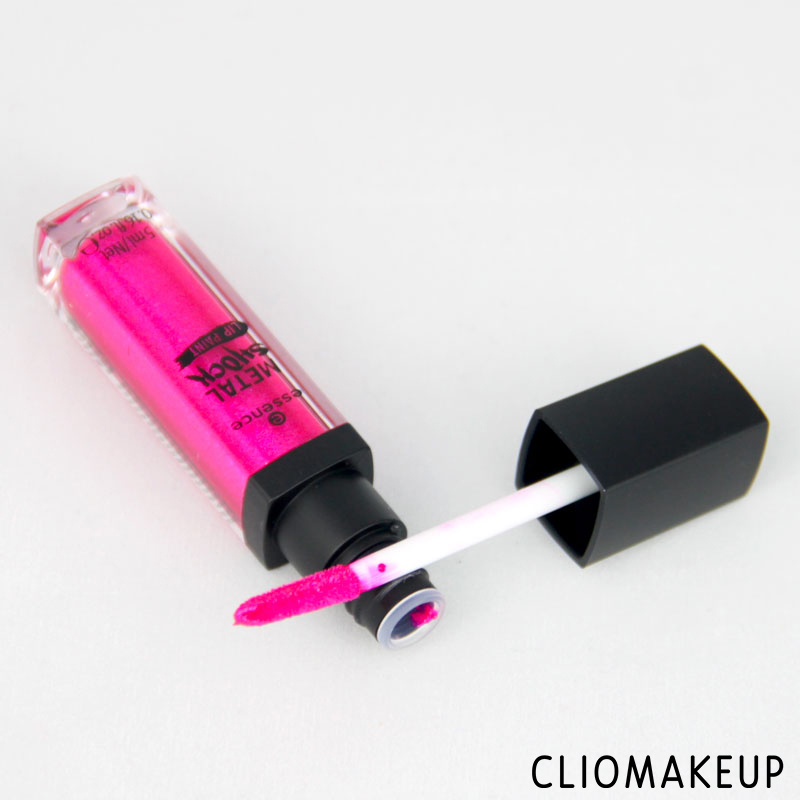 cliomakeup-recensione-rossetti-metal-shock-lip-paint-essence-5