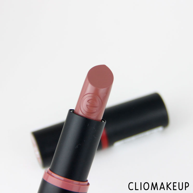 cliomakeup-recensione-rossetti-ultra-last-essence-6