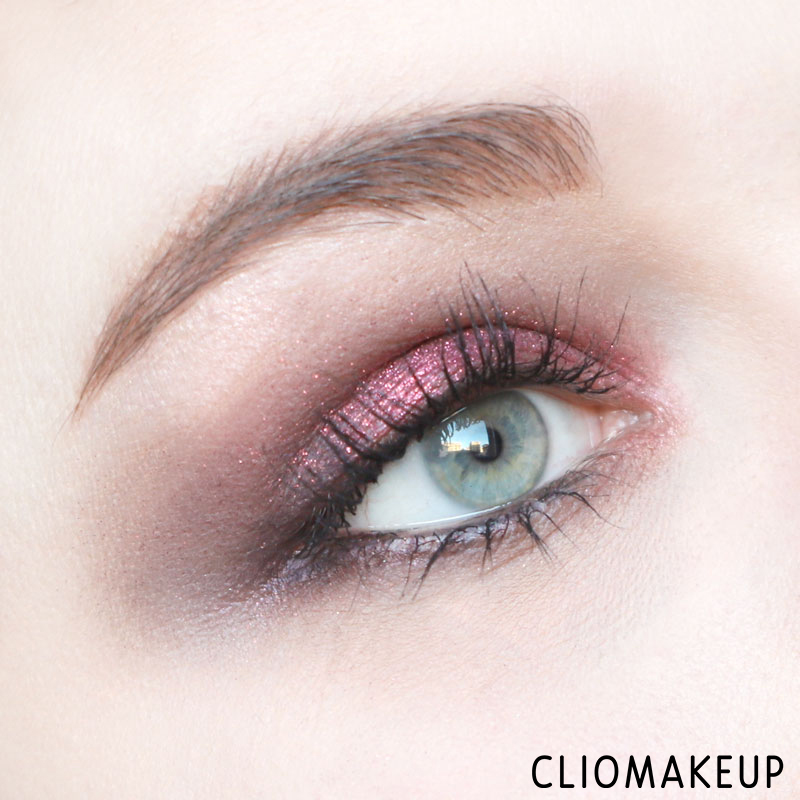 cliomakeup-recensione-base-luminosa-viso-occhi-light-up-the-night-base-pupa-10