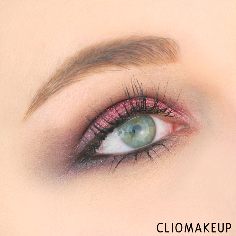 cliomakeup-recensione-base-luminosa-viso-occhi-light-up-the-night-base-pupa-11