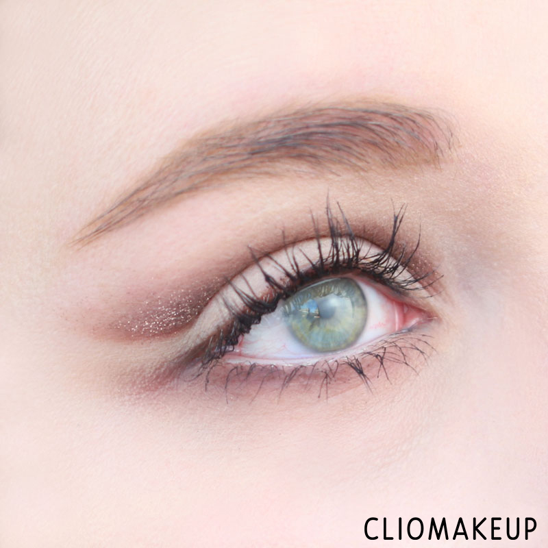 cliomakeup-recensione-base-luminosa-viso-occhi-light-up-the-night-base-pupa-17
