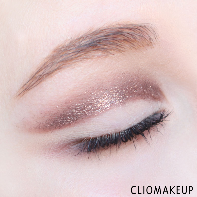 cliomakeup-recensione-base-luminosa-viso-occhi-light-up-the-night-base-pupa-18