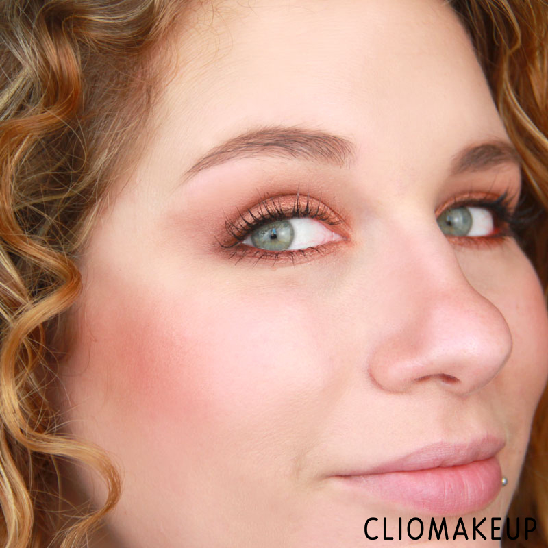 cliomakeup-recensione-metal-chrome-blush-essence-15