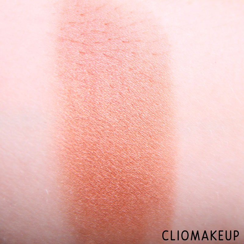 cliomakeup-recensione-metal-chrome-blush-essence-8