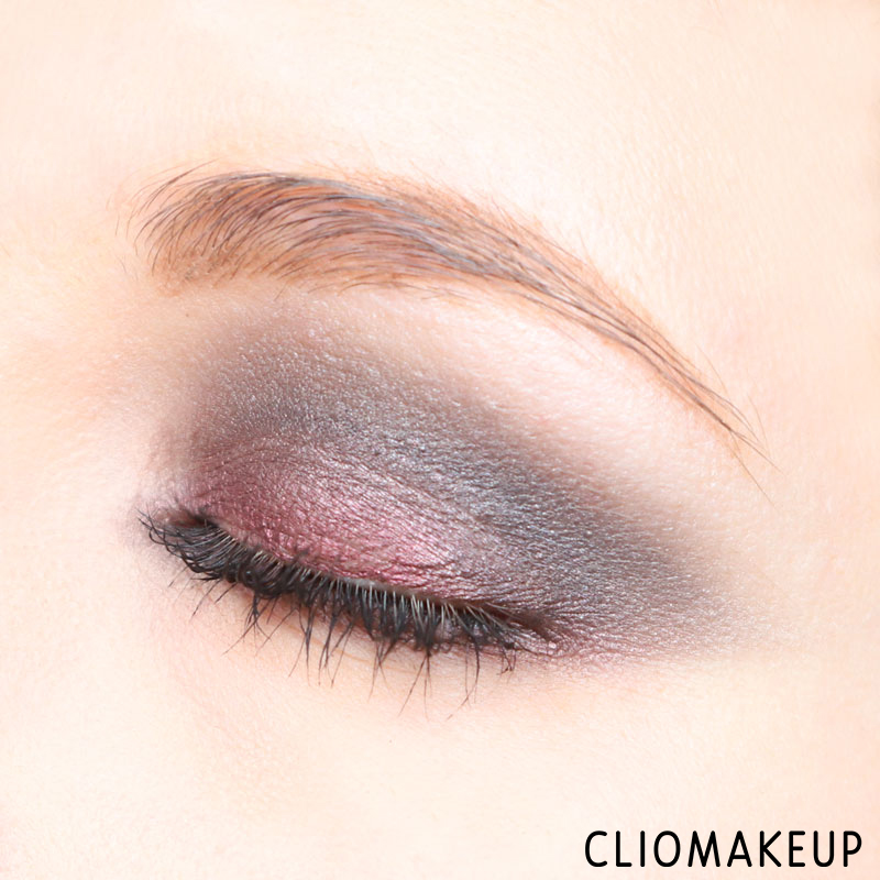 cliomakeup-recensione-ombretti-liquidi-into-the-dark-metallic-eyeshadow-kiko-15