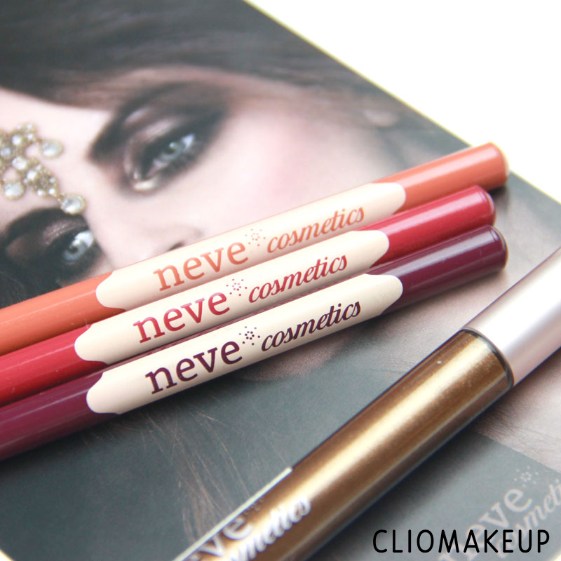 cliomakeup-recensione-pastello-labbra-gloss-neogothic-collection-neve-cosmetics-2