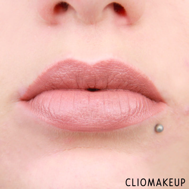 cliomakeup-recensione-rossetti-vibrant-shock-lip-paint-essence-13