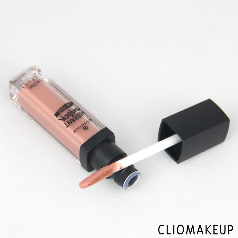 cliomakeup-recensione-rossetti-vibrant-shock-lip-paint-essence-4