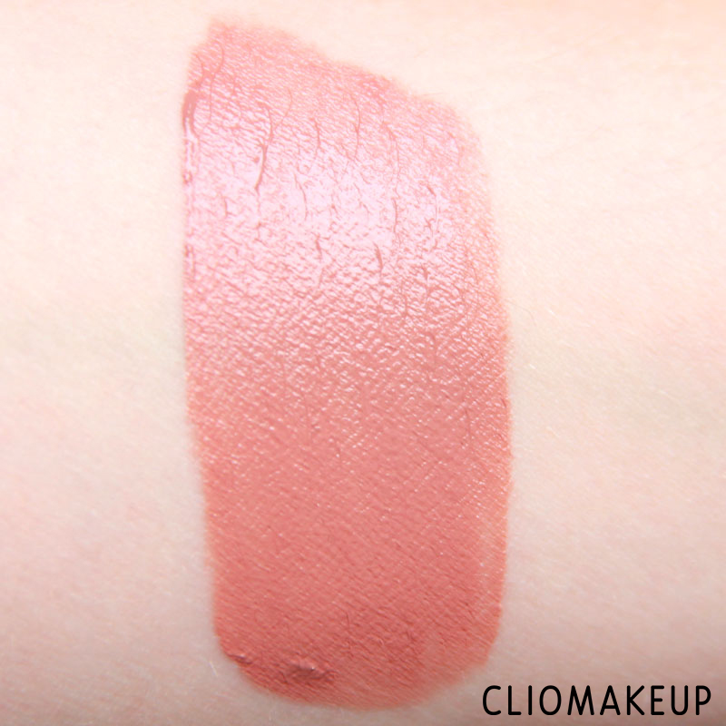cliomakeup-recensione-rossetti-vibrant-shock-lip-paint-essence-6