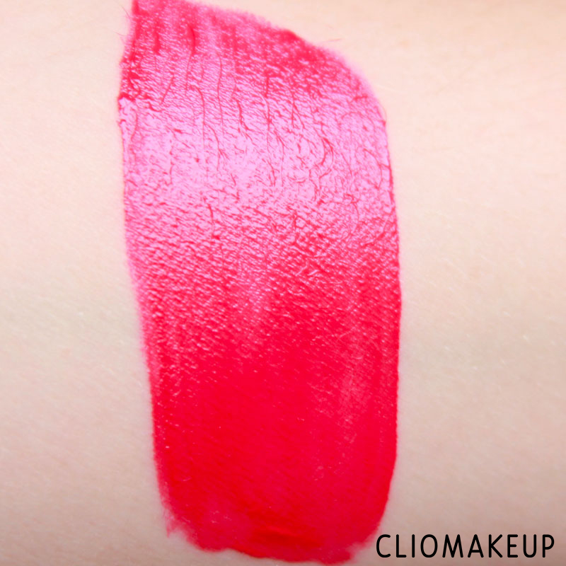 cliomakeup-recensione-rossetti-vibrant-shock-lip-paint-essence-8