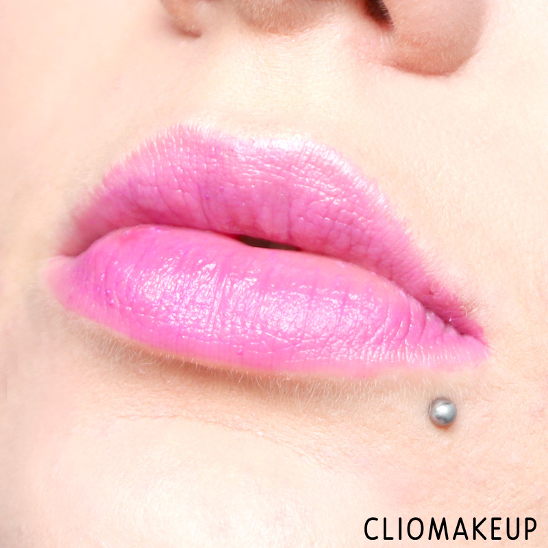 cliomakeup-recensione-kiss-the-frog-lipstick-essence-12
