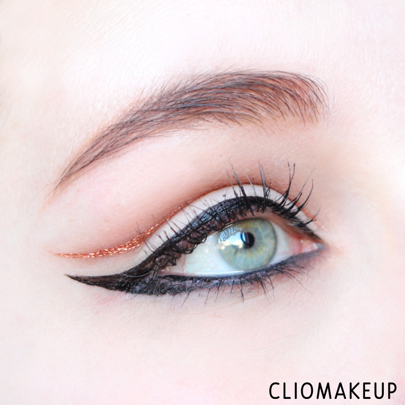 cliomakeup-recensione-made-to-sparkle-rose-gold-eyeliner-essence-14