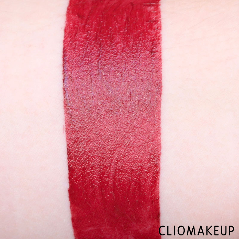 cliomakeup-recensione-matitoni-labbra-butter-stick-essence-9