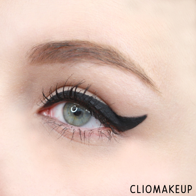 cliomakeup-recensione-eyeliner-extra-mat-deborah-11