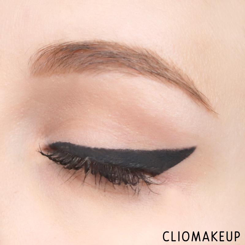 cliomakeup-recensione-eyeliner-extra-mat-deborah-12